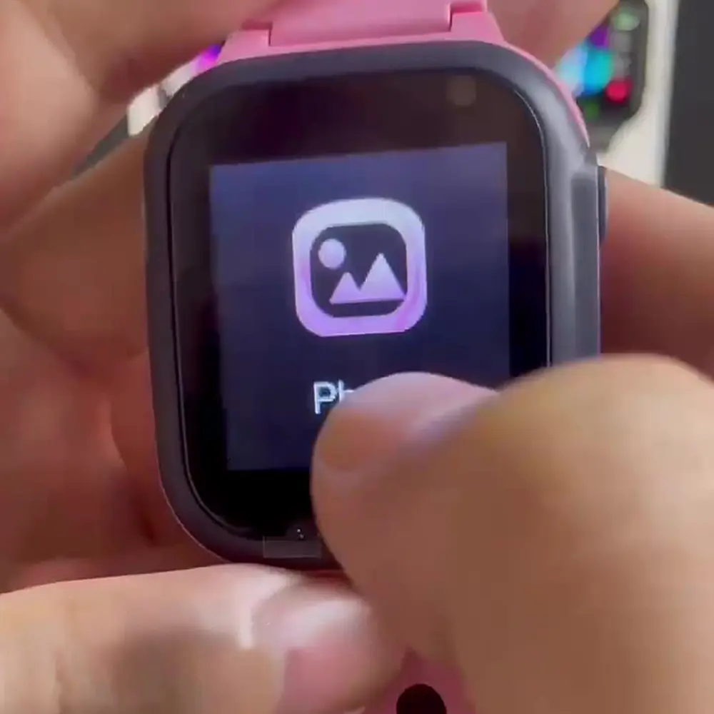 Children's Multi-Function Smart SIM-Card Compatible GPS Tracking Video Calling Watch