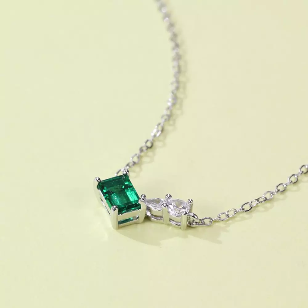 S925 Silver Small Octagonal Cultured Emerald Lock Chain Necklace